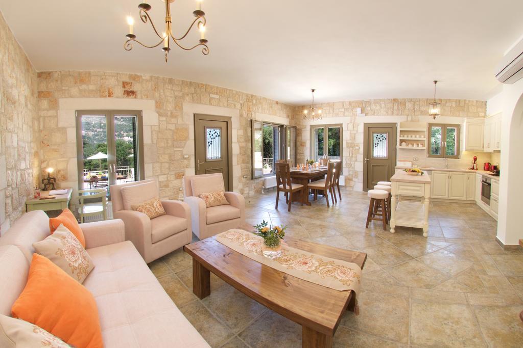 Forest Villas Kefalonia Logarata Eksteriør billede