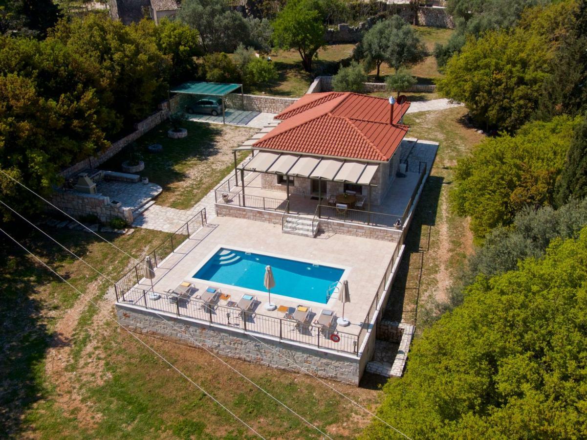 Forest Villas Kefalonia Logarata Eksteriør billede