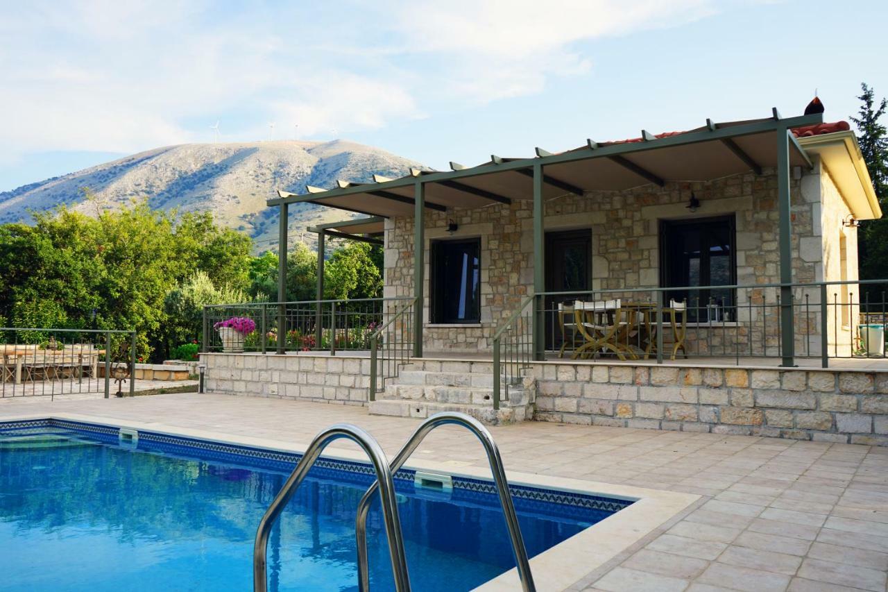 Forest Villas Kefalonia Logarata Eksteriør billede